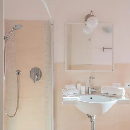Apartment Elegant Ea Bianca 2 Bedapt Seav Sleep 6 Cala Bitta