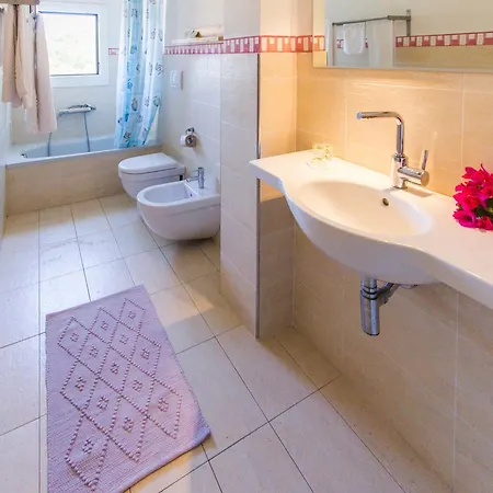 Appartement Elegant Ea Bianca 2 Bedapt Seav Sleep 6